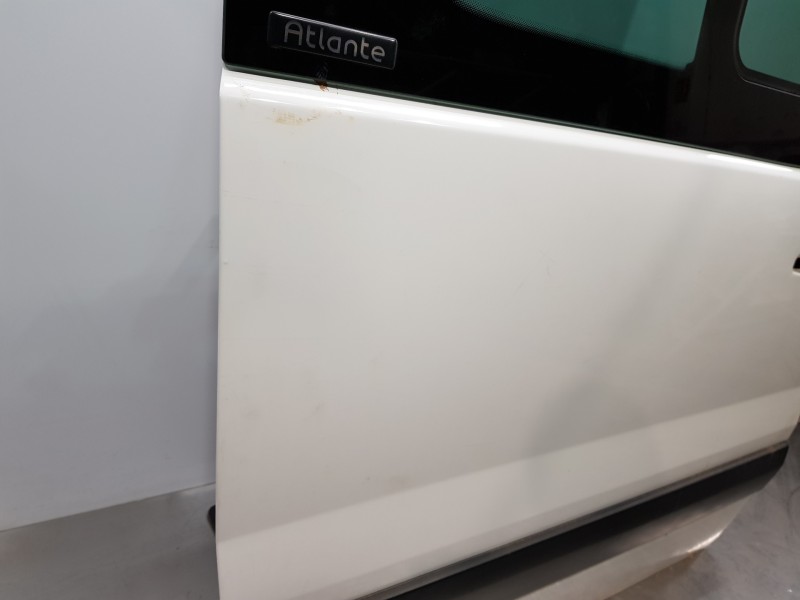 Recambio de porton lateral derecho para citroen jumpy combi referencia OEM IAM 9008Q4  