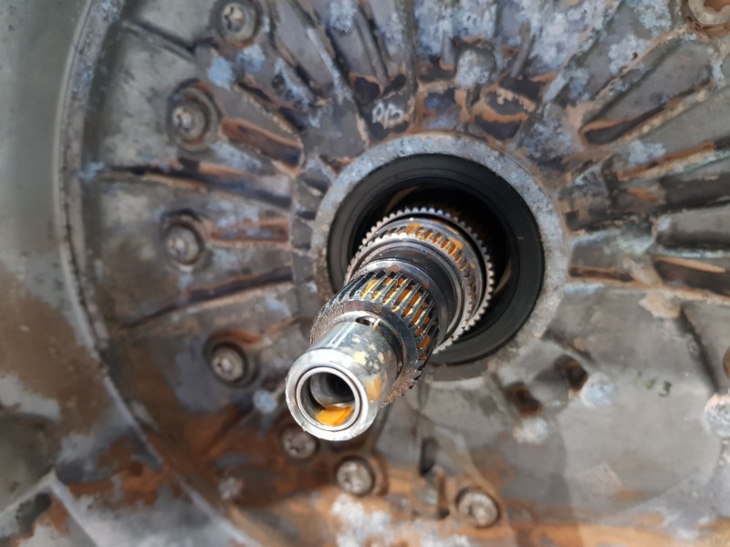 Recambio de caja cambios para jeep gr. cherokee iv 4x4 referencia OEM IAM RL284303AC P68284303AD 