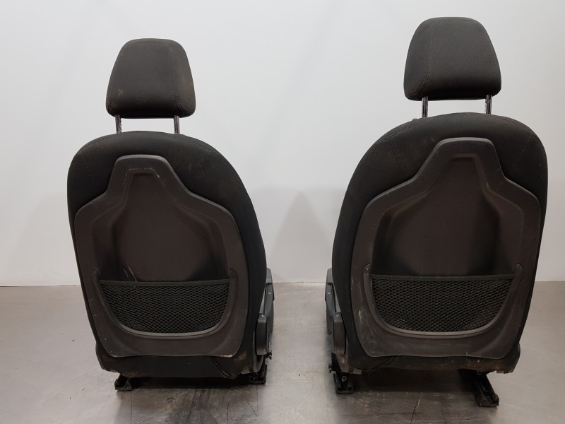 Recambio de juego asientos completo para bmw x1 (f48) sdrive referencia OEM IAM 52107397443 52107310843 52107397444