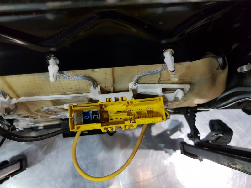 Recambio de juego asientos completo para bmw x1 (f48) sdrive referencia OEM IAM 52107397443 52107310843 52107397444