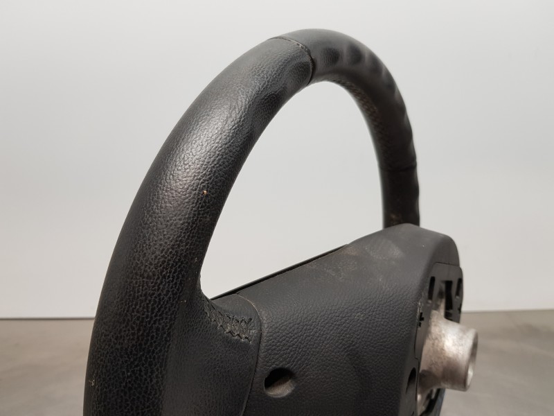 Recambio de volante para bmw x1 (f48) sdrive referencia OEM IAM 32306860356  