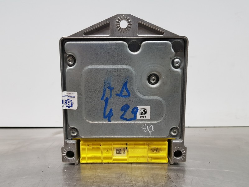 Recambio de centralita airbag para mercedes vito caja cerrada 6.03  furgon referencia OEM IAM A9064460542 0285010054 