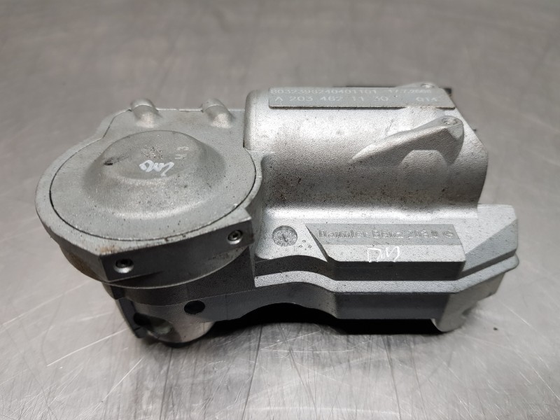 Recambio de antirrobo para mercedes vito caja cerrada 6.03  furgon referencia OEM IAM A0375456132 A2034621130 