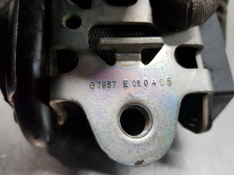 Recambio de cinturon seguridad delantero derecho para mercedes vito caja cerrada 6.03  furgon referencia OEM IAM A63986038859A86