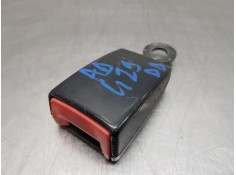 Recambio de enganche del cinturon delantero der para mercedes vito caja cerrada 6.03  furgon referencia OEM IAM 9018601169 56027