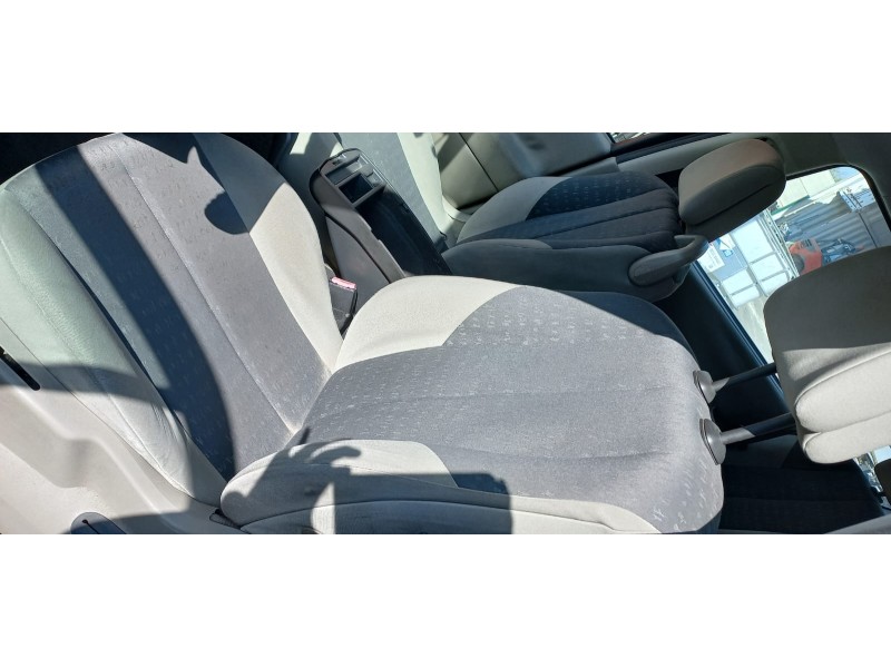 renault scenic ii del año 2004