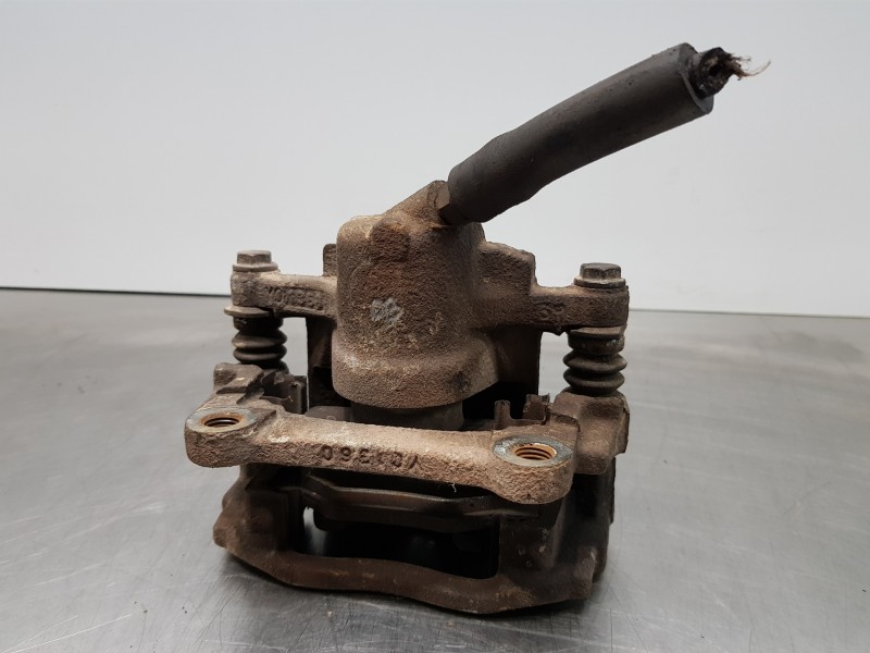 Recambio de pinza freno trasera izquierda para mercedes vito caja cerrada 6.03  furgon referencia OEM IAM A6394200883  