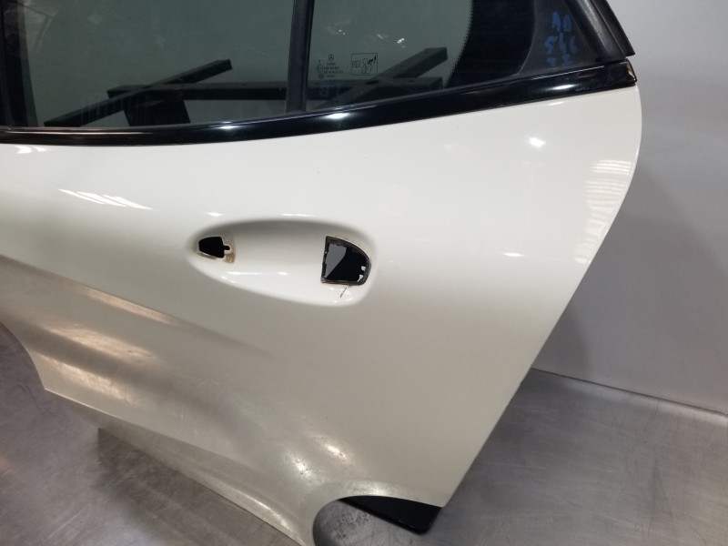 Recambio de puerta trasera izquierda para mercedes clase gla (w156) 200 d referencia OEM IAM A1567300105  