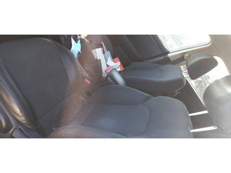 kia carens ( ) del año 2014