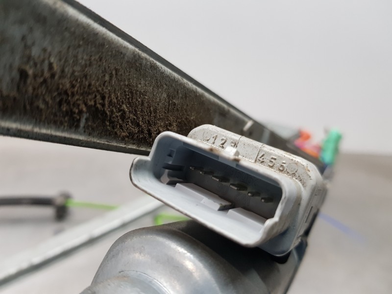 Recambio de elevalunas delantero derecho para citroen jumpy combi referencia OEM IAM 9221HG  