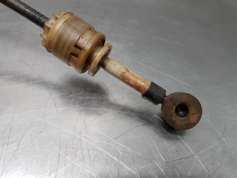 Recambio de varillaje cambio para mercedes vito caja cerrada 6.03  furgon referencia OEM IAM A6392671864  