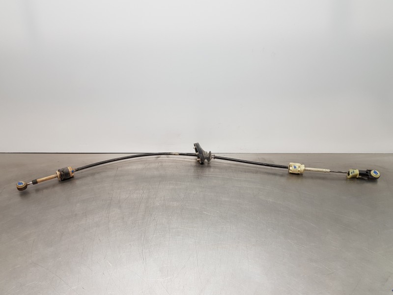 Recambio de varillaje cambio para mercedes vito caja cerrada 6.03  furgon referencia OEM IAM A6392671464  