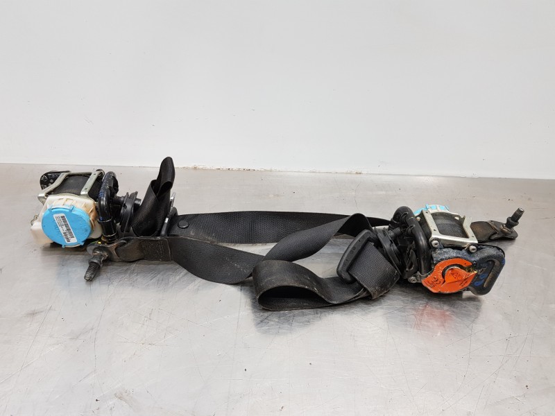 Recambio de kit airbag para mercedes clase gla (w156) 200 d referencia OEM IAM A11768000879  