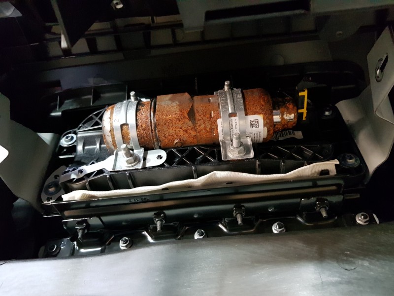 Recambio de kit airbag para volkswagen golf vi (5k1) advance referencia OEM IAM 5K1857001A81X   Recambio de kit airbag para volkswagen golf vi (5k1) advance referencia OEM IAM 5K1857001A81X