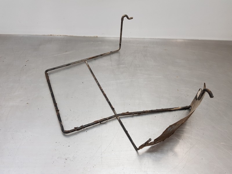 Recambio de soporte rueda repuesto para citroen jumpy combi referencia OEM IAM 7603R9 7603P4 