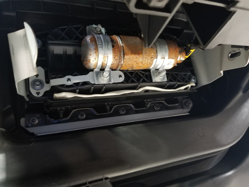 Recambio de kit airbag para volkswagen golf vi (5k1) advance referencia OEM IAM 5K1857001A81X   Recambio de kit airbag para volkswagen golf vi (5k1) advance referencia OEM IAM 5K1857001A81X