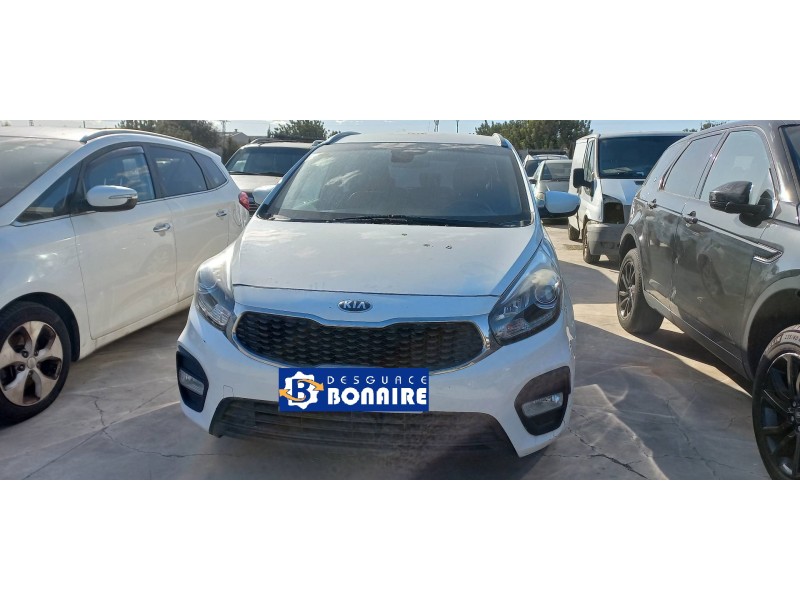 kia carens ( ) del año 2018