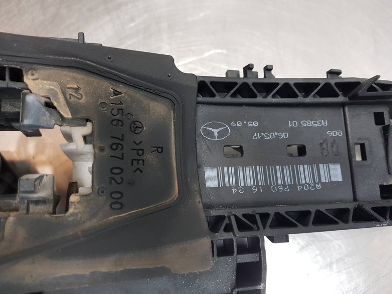 Recambio de cerradura puerta trasera derecha para mercedes clase gla (w156) 200 d referencia OEM IAM A2047302835  