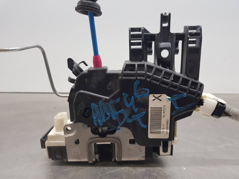 Recambio de cerradura puerta trasera izquierda para mercedes clase gla (w156) 200 d referencia OEM IAM A2047302735  