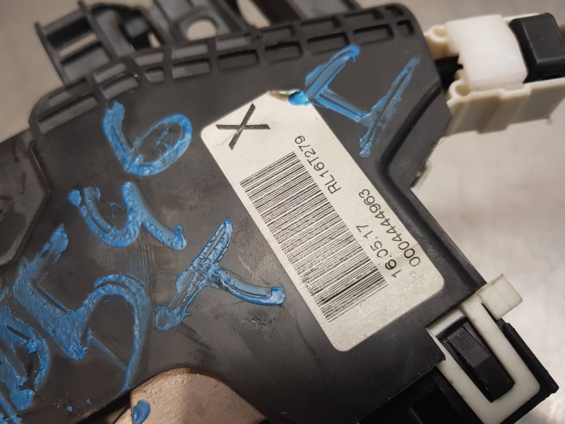 Recambio de cerradura puerta trasera izquierda para mercedes clase gla (w156) 200 d referencia OEM IAM A2047302735  