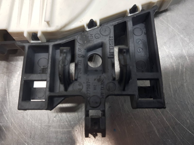 Recambio de cerradura puerta trasera izquierda para mercedes clase gla (w156) 200 d referencia OEM IAM A2047302735  