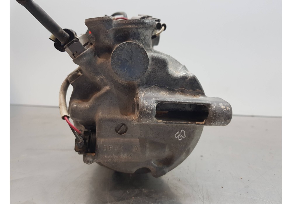 Recambio de compresor aire acondicionado para mercedes clase gla (w156) 200 d referencia OEM IAM A0008303502 4472501670 