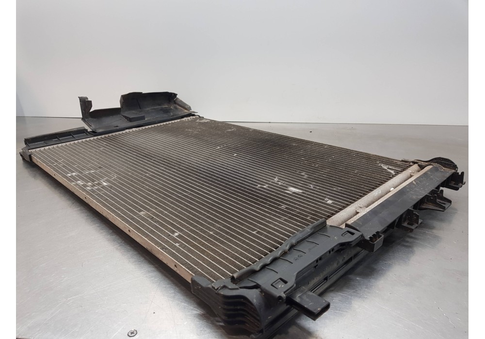 Recambio de condensador / radiador aire acondicionado para mercedes clase gla (w156) 200 d referencia OEM IAM A2465000454  