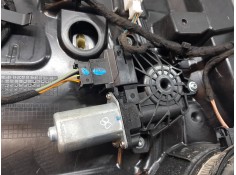 Recambio de elevalunas trasero izquierdo para mercedes clase gla (w156) 200 d referencia OEM IAM A1767303800 A2469063100  2