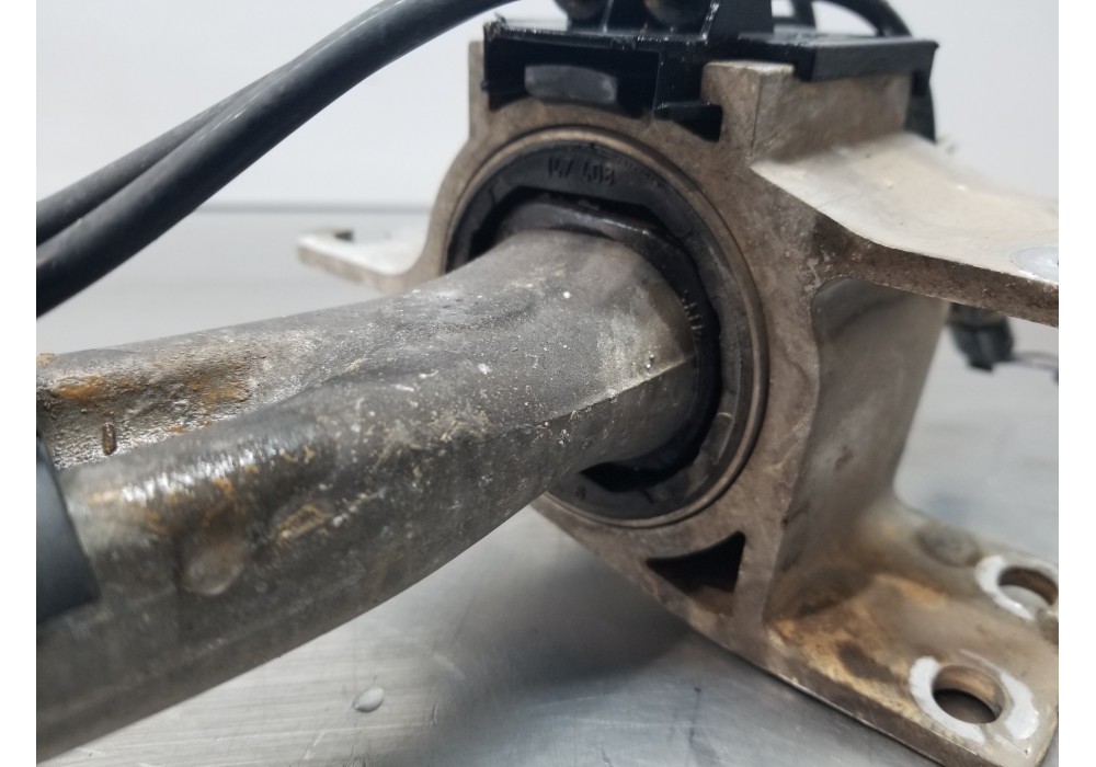 Recambio de brazo suspension inferior delantero derecho para mercedes clase gla (w156) 200 d referencia OEM IAM A1563300200  