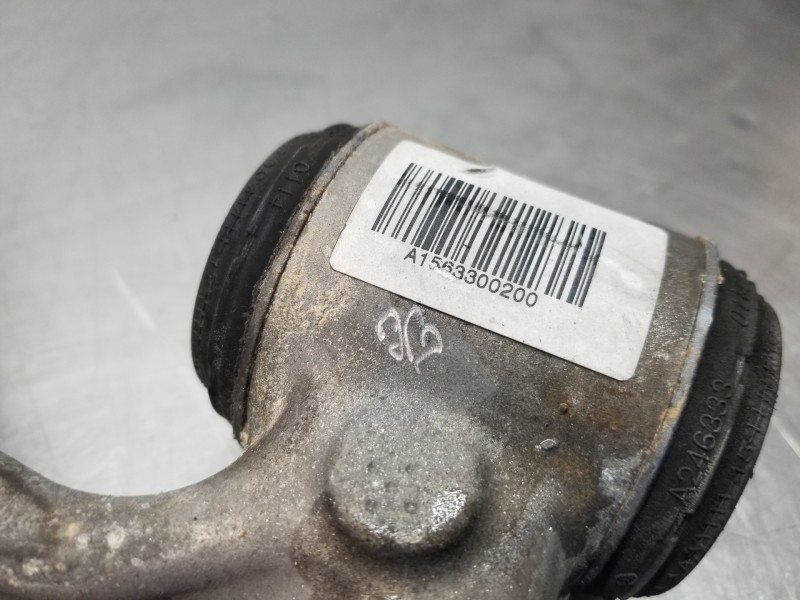 Recambio de brazo suspension inferior delantero derecho para mercedes clase gla (w156) 200 d referencia OEM IAM A1563300200  