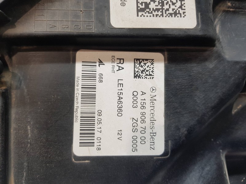 Recambio de faro derecho para mercedes clase gla (w156) 200 d referencia OEM IAM A1569067600 A1569067000 