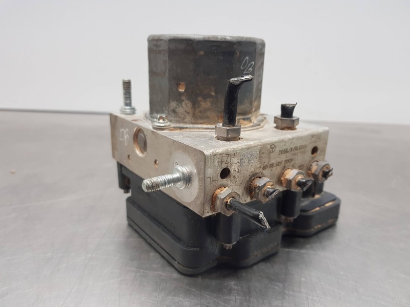 Recambio de abs para mercedes clase gla (w156) 200 d referencia OEM IAM A0004313900  