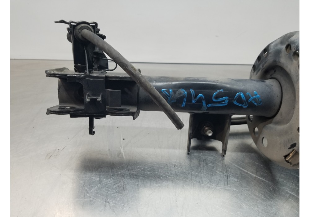 Recambio de amortiguador delantero derecho para mercedes clase gla (w156) 200 d referencia OEM IAM A1563231600  