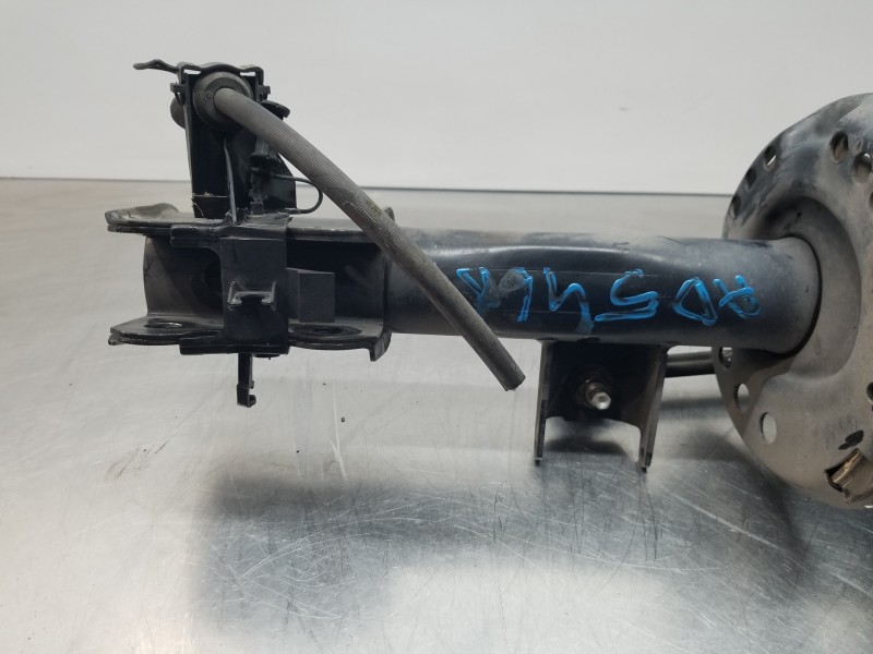 Recambio de amortiguador delantero derecho para mercedes clase gla (w156) 200 d referencia OEM IAM A1563231600  