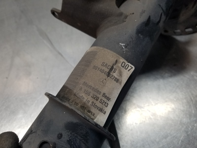 Recambio de amortiguador delantero derecho para mercedes clase gla (w156) 200 d referencia OEM IAM A1563231600  