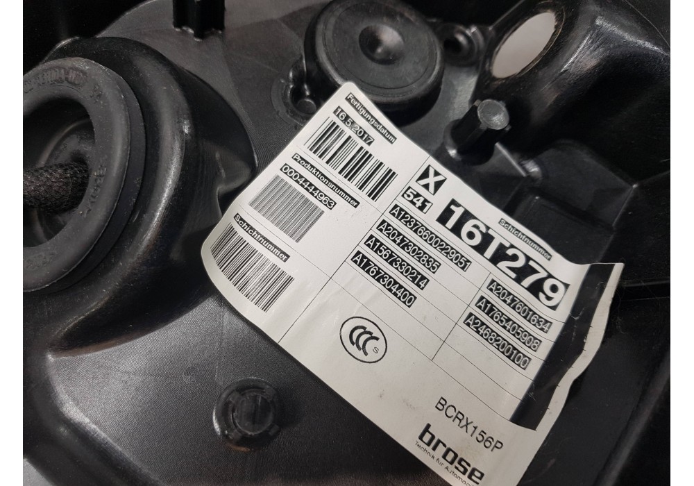 Recambio de elevalunas trasero derecho para mercedes clase gla (w156) 200 d referencia OEM IAM A1767304400 A1765405908 A24690632