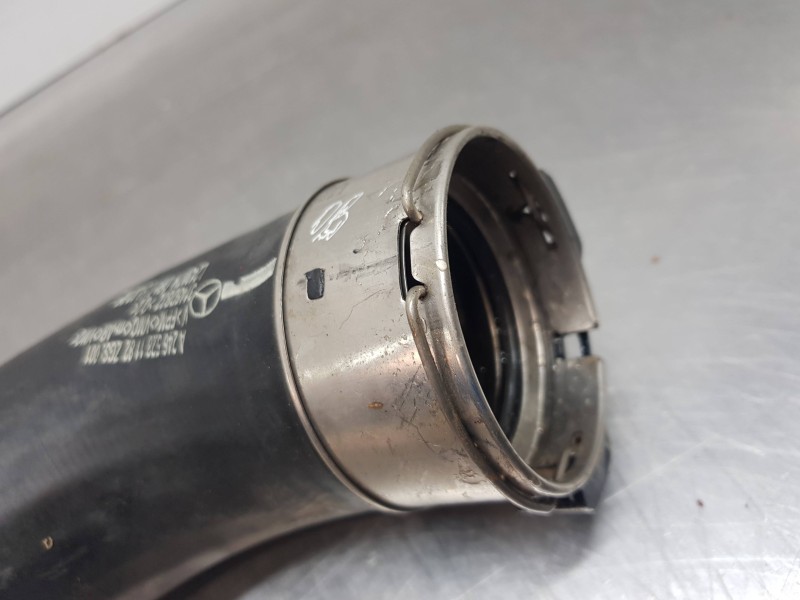 Recambio de tubo presion turbocompresor para mercedes clase gla (w156) 200 d referencia OEM IAM A2465281182  
