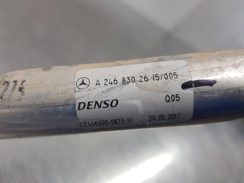 Recambio de tubos aire acondicionado para mercedes clase gla (w156) 200 d referencia OEM IAM A2468300802 A2468302615 A2468301002