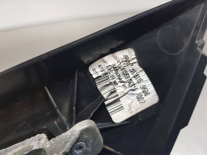 Recambio de retrovisor izquierdo para mercedes clase gla (w156) 200 d referencia OEM IAM A1568103300  