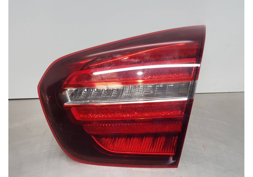 Recambio de piloto trasero derecho interior para mercedes clase gla (w156) 200 d referencia OEM IAM A1569068800  