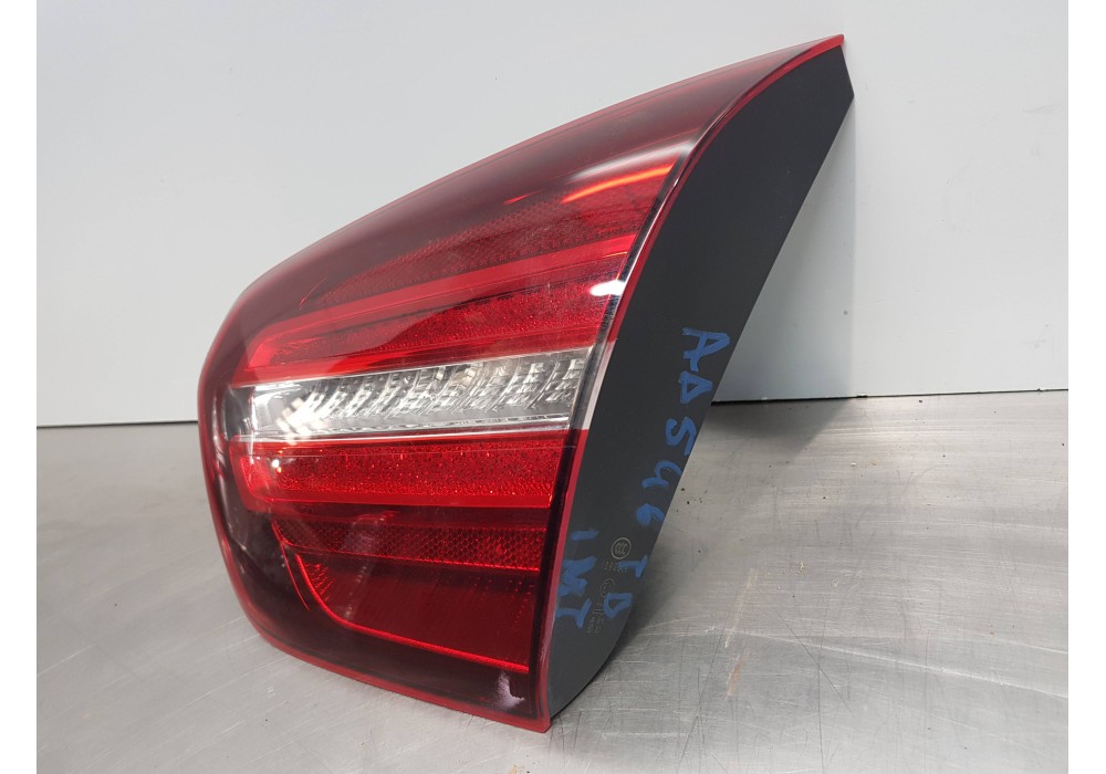 Recambio de piloto trasero derecho interior para mercedes clase gla (w156) 200 d referencia OEM IAM A1569068800  