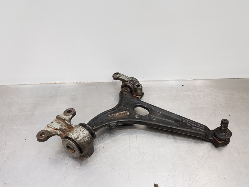 Recambio de brazo suspension inferior delantero derecho para citroen jumpy combi referencia OEM IAM 3521N9  