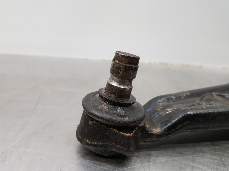 Recambio de brazo suspension inferior delantero izquierdo para citroen jumpy combi referencia OEM IAM 3520R8  