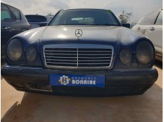 mercedes clase e (w210) berlina del año 2006