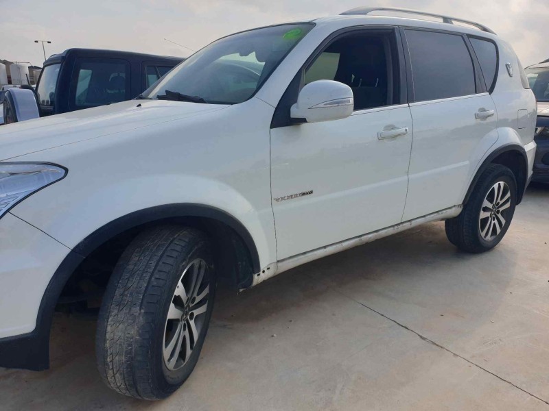 ssangyong rexton w del año 2014