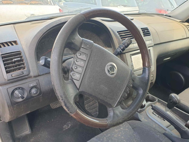 ssangyong rexton w del año 2014