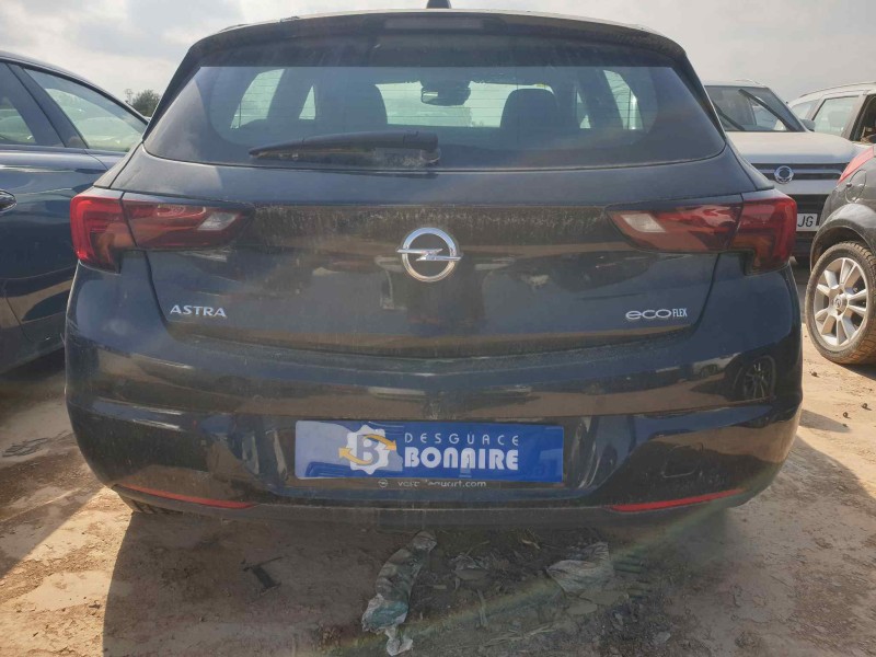 opel astra k sports tourer del año 2017