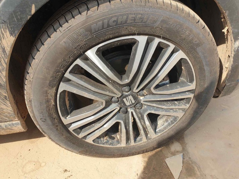 seat arona del año 2024