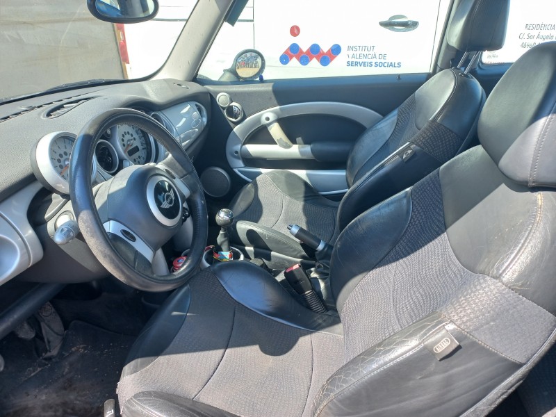 bmw mini (r50,r53) del año 2002