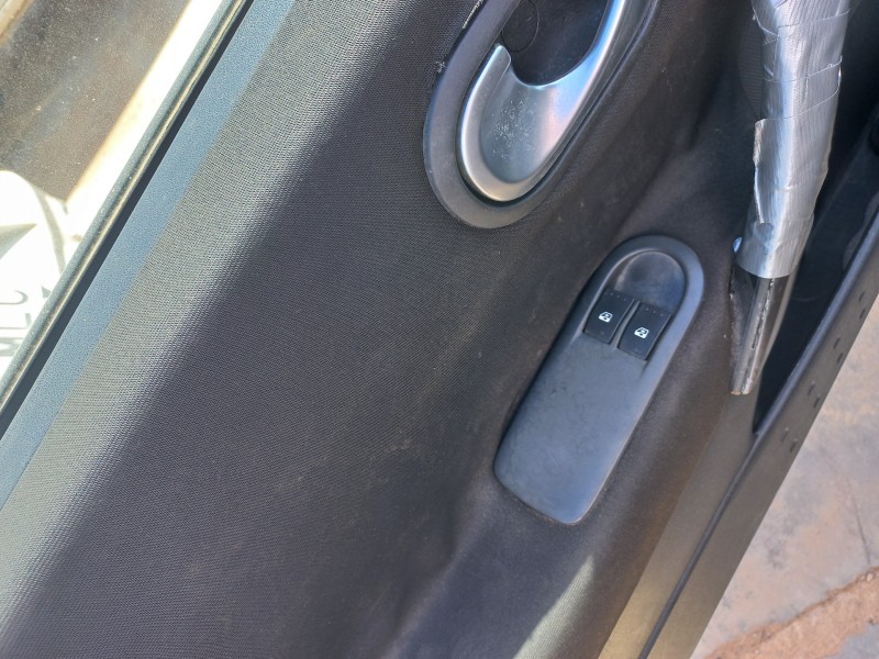 renault megane ii berlina 3p del año 2005